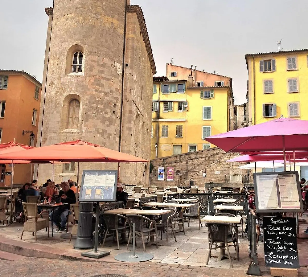Appartamento Beau F2 Au Coeur De Hyères 0*,